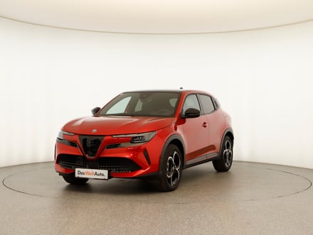 Alfa Romeo Junior Ibrida 1.2 VGT 48V-Hybrid 107 kW