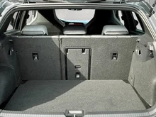 VW Golf R-Line mHEV TSI DSG in mittelgrau - metallic