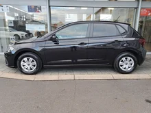 VW Polo 4Me in Deep Black Perleffekt