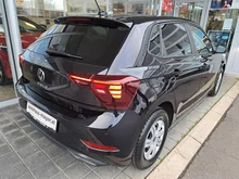 VW Polo 4Me in Deep Black Perleffekt