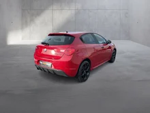 Thumbnail-Foto von Fahrzeug