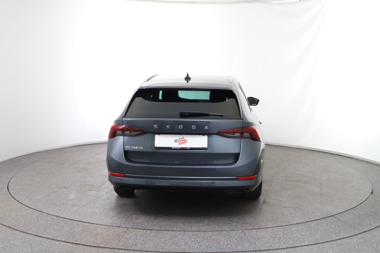 Škoda OCTAVIA Combi Ambition TDI | Bild 4 von 31