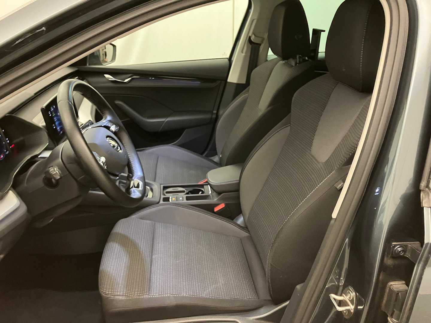 Škoda OCTAVIA Combi Ambition TDI | Bild 11 von 31