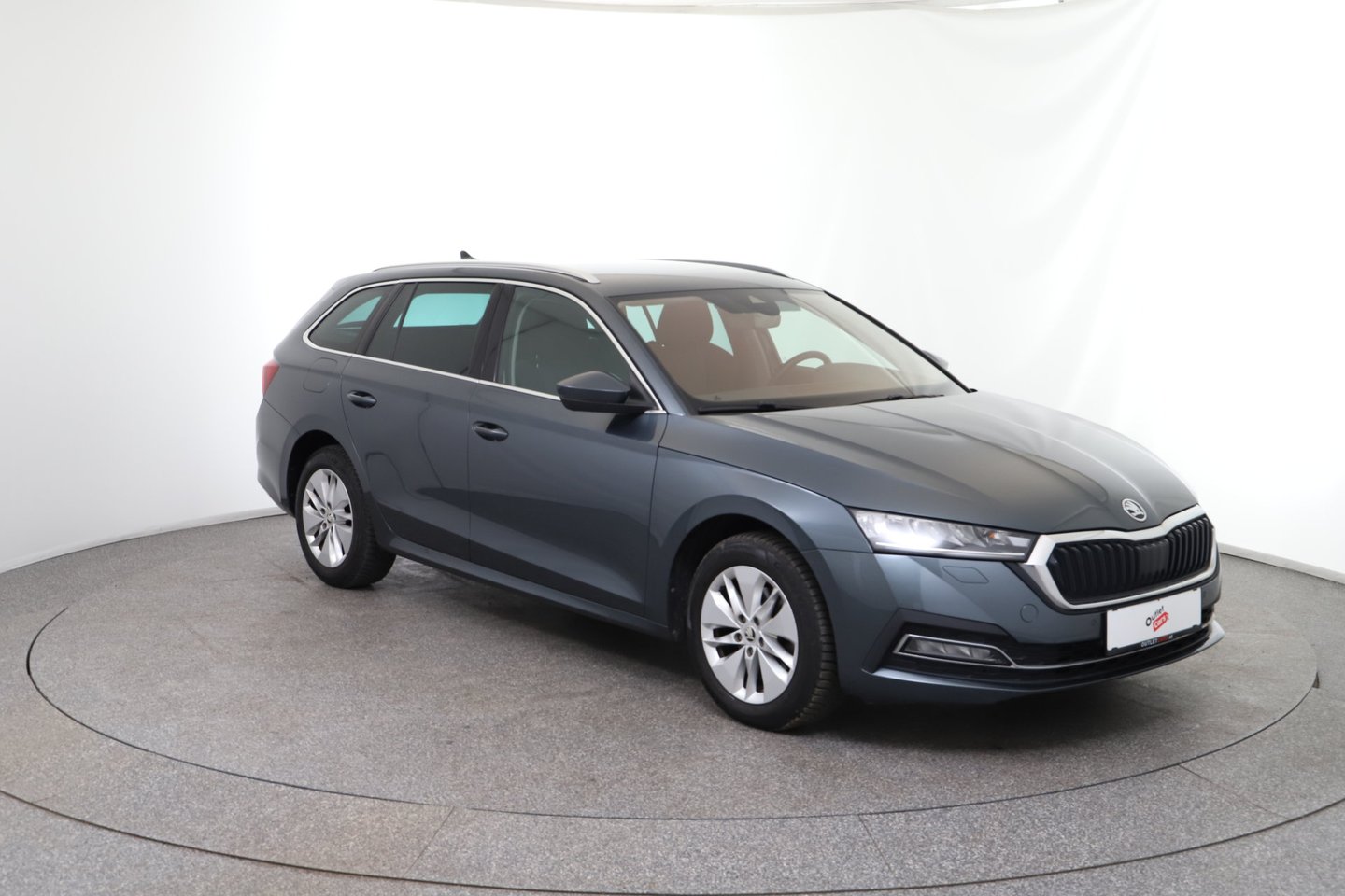 Škoda OCTAVIA Combi Ambition TDI | Bild 7 von 31