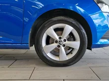 Thumbnail-Foto von Fahrzeug
