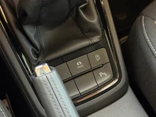 Škoda Kamiq Selection TSI in Brillant-Silber Metallic