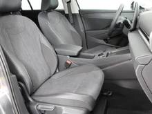 VW T-Roc Style eTSI DSG in Wolf Grey
