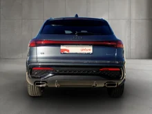 Audi Q5 e-hybrid quattro 220 KW in Daytonagrau Perleffekt