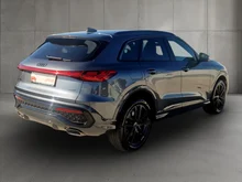 Audi Q5 e-hybrid quattro 220 KW in Daytonagrau Perleffekt