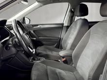 VW Tiguan Allspace Life TDI DSG in PURE WHITE