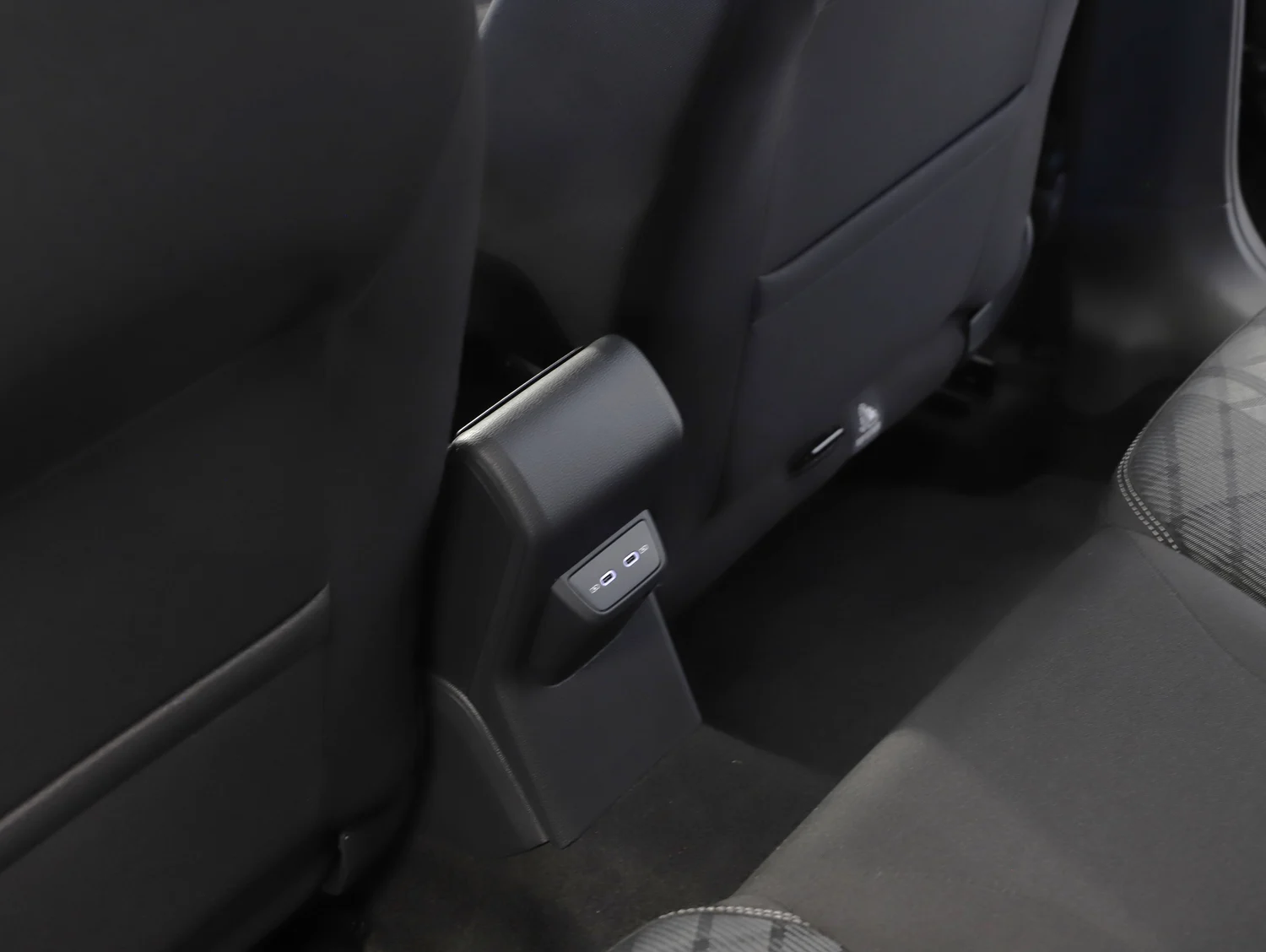Bild eines VW Polo Sport TSI DSG