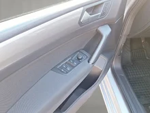 VW Touran TDI in Reflexsilber Metallic