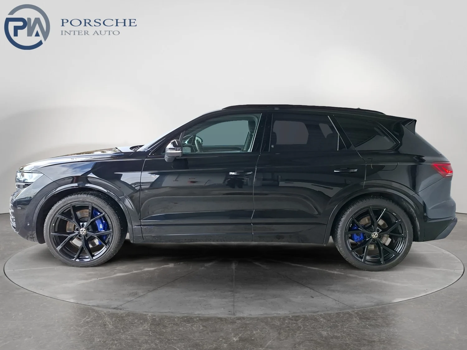 Bild eines VW Touareg R eHybrid TSI 4MOTION