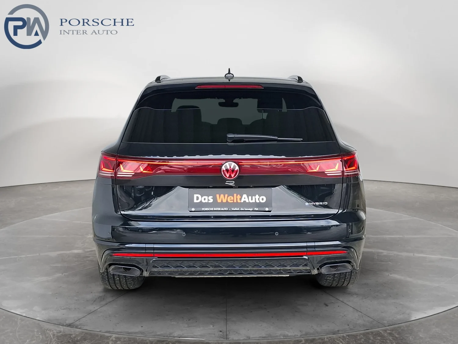 Bild eines VW Touareg R eHybrid TSI 4MOTION