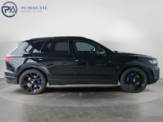 Bild eines VW Touareg R eHybrid TSI 4MOTION