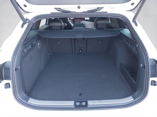 Bild eines Passat Variant Sport eHybrid 150kW
