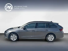 Škoda Octavia Combi Selection TDI DSG in Graphit-Grau Metallic