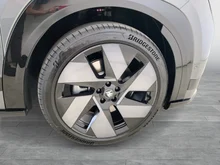 Škoda Peaq Sportline 90x in Graphit-Grau Metallic