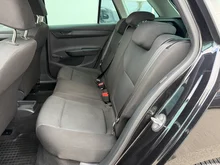 Škoda Fabia Combi 25 in Black-Magic Perleffekt