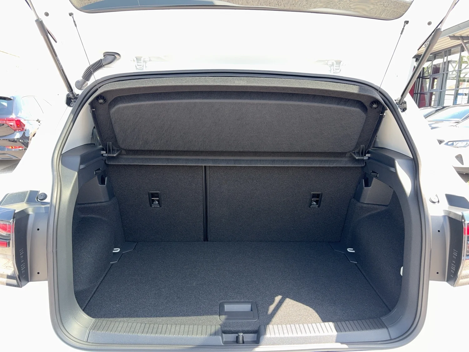 Bild eines VW T-Cross Friends TSI
