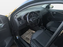 VW Polo Sport Austria in Deep Black Perleffekt
