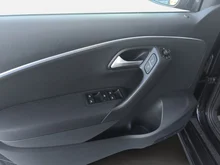 VW Polo Sport Austria in Deep Black Perleffekt