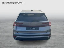 Škoda Kodiaq Selection TSI mHEV DSG in Graphit-Grau Metallic