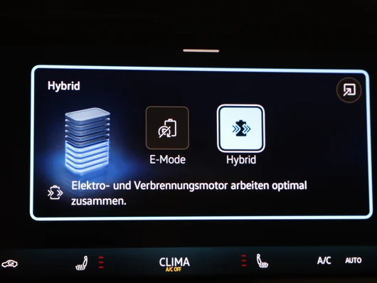 Bild eines VW Multivan Business eHybrid 180 kW 4MOTION