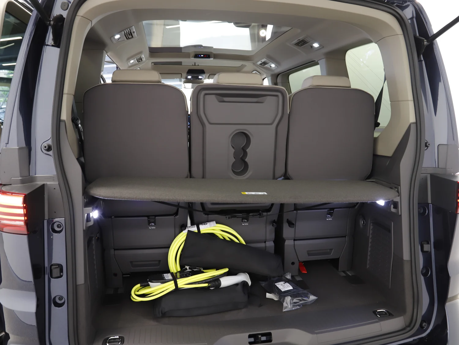 Bild eines VW Multivan Business eHybrid 180 kW 4MOTION