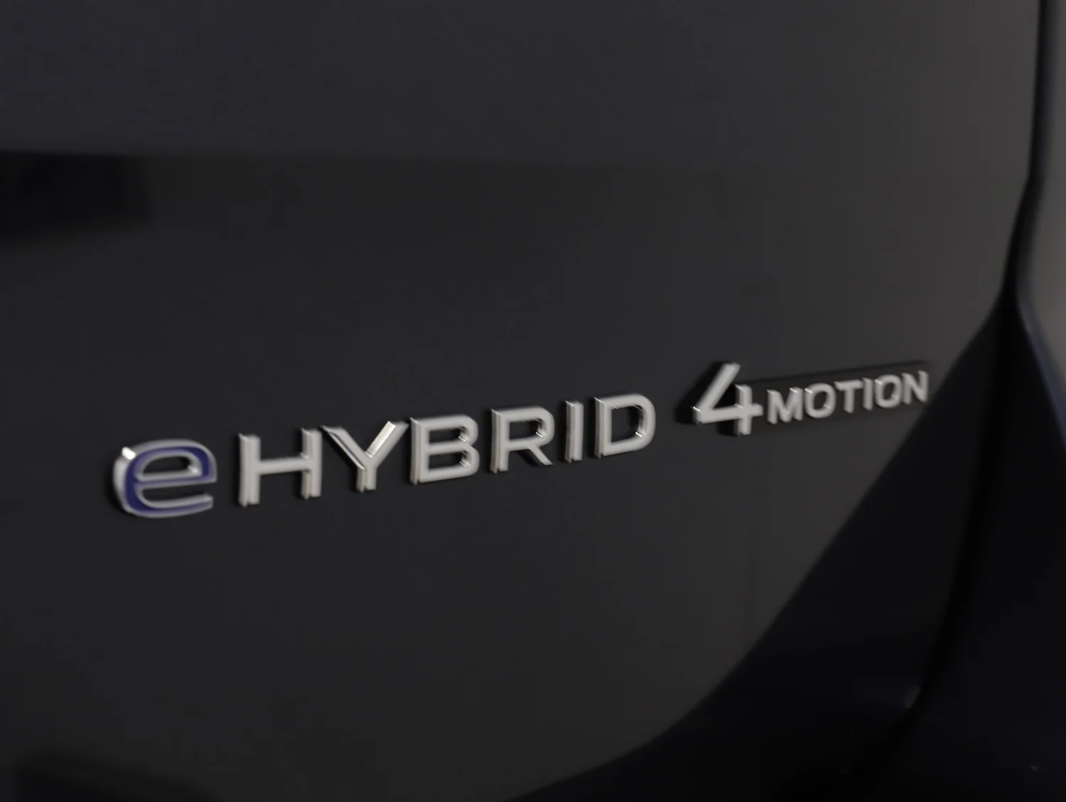 Bild eines VW Multivan Business eHybrid 180 kW 4MOTION