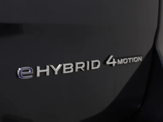 Bild eines VW Multivan Business eHybrid 180 kW 4MOTION