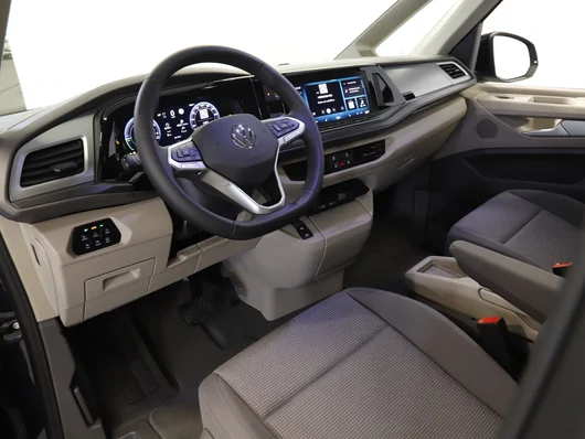 Bild eines VW Multivan Business eHybrid 180 kW 4MOTION