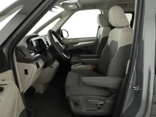 VW Multivan Business ÜH eHybrid 180 kW 4M in Puregrey