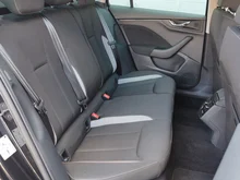 Škoda Kamiq Selection TSI in Black-Magic Perleffekt