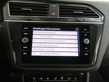 VW Tiguan Life TDI 4MOTION DSG in B0 Delfingrau Metallic