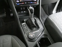 VW Tiguan Life TDI 4MOTION DSG in B0 Delfingrau Metallic