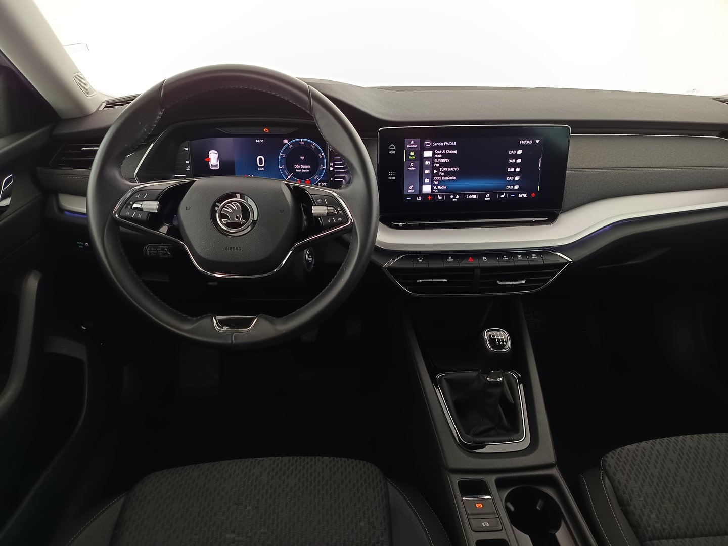 Škoda OCTAVIA Combi Style TDI | Bild 16 von 39