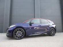 VW ID.3 GTX Perf. FIRE+ICE 240 kW in Ultra Violett Metallic Schwarz