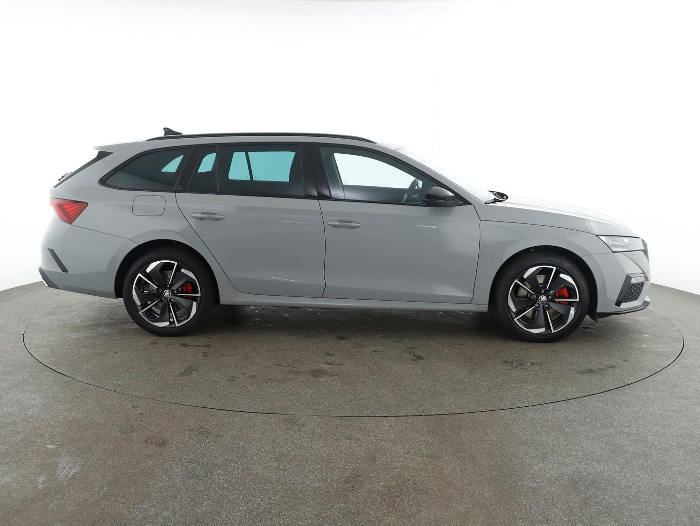Škoda OCTAVIA Combi RS iV 245 DSG | Bild 4 von 31