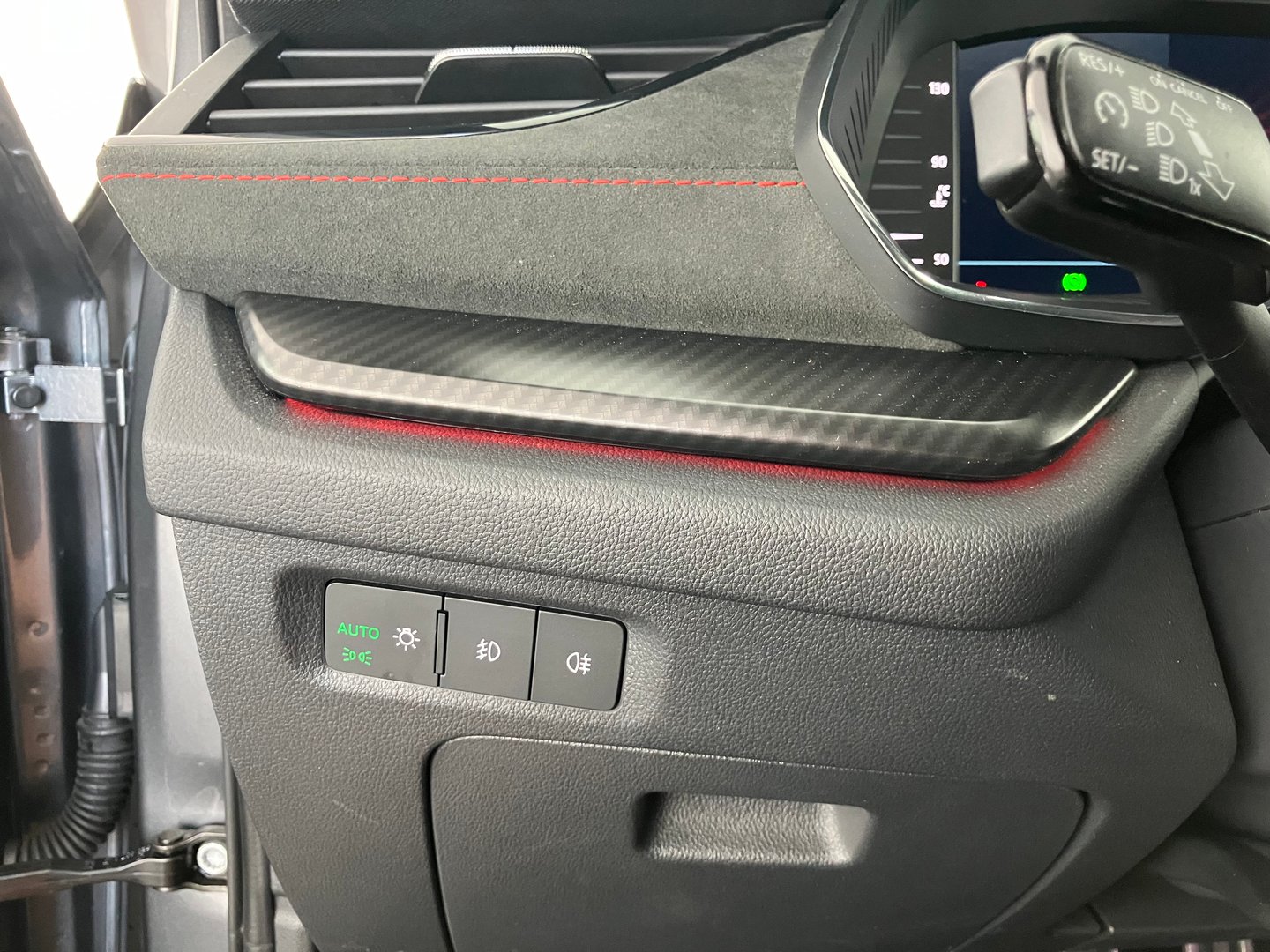 Škoda OCTAVIA Combi 4x4 RS TDI DSG | Bild 8 von 25