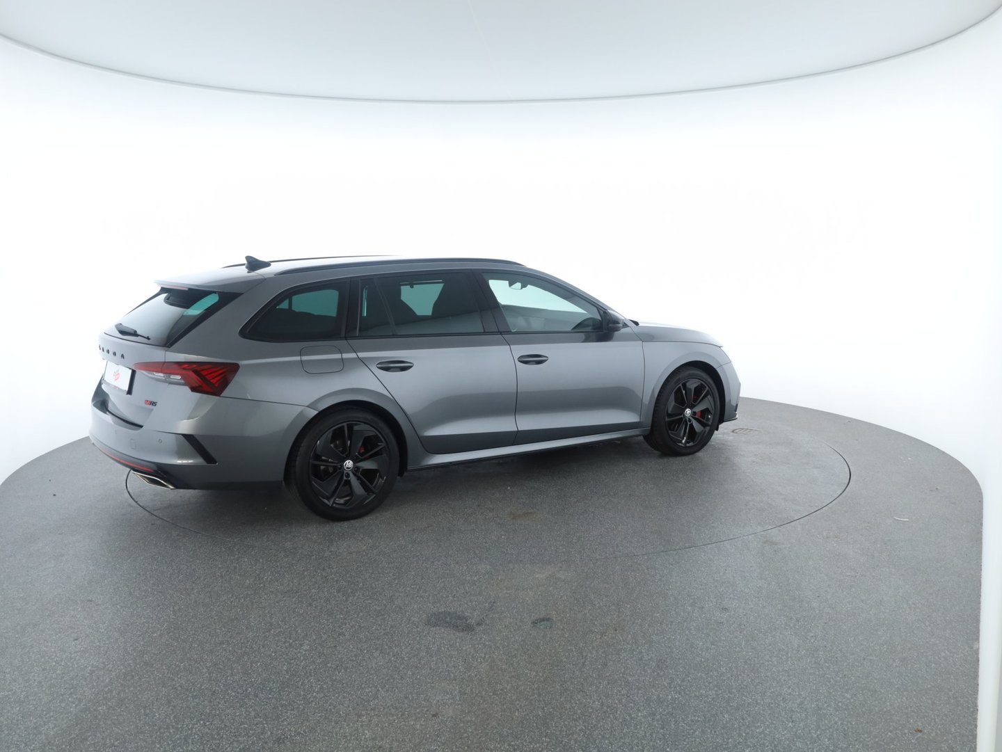 Škoda OCTAVIA Combi 4x4 RS TDI DSG | Bild 2 von 25