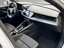 Audi A3 Sportback 30 TFSI in Arkonaweiss