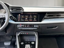 Audi A3 Sportback 30 TFSI in Arkonaweiss