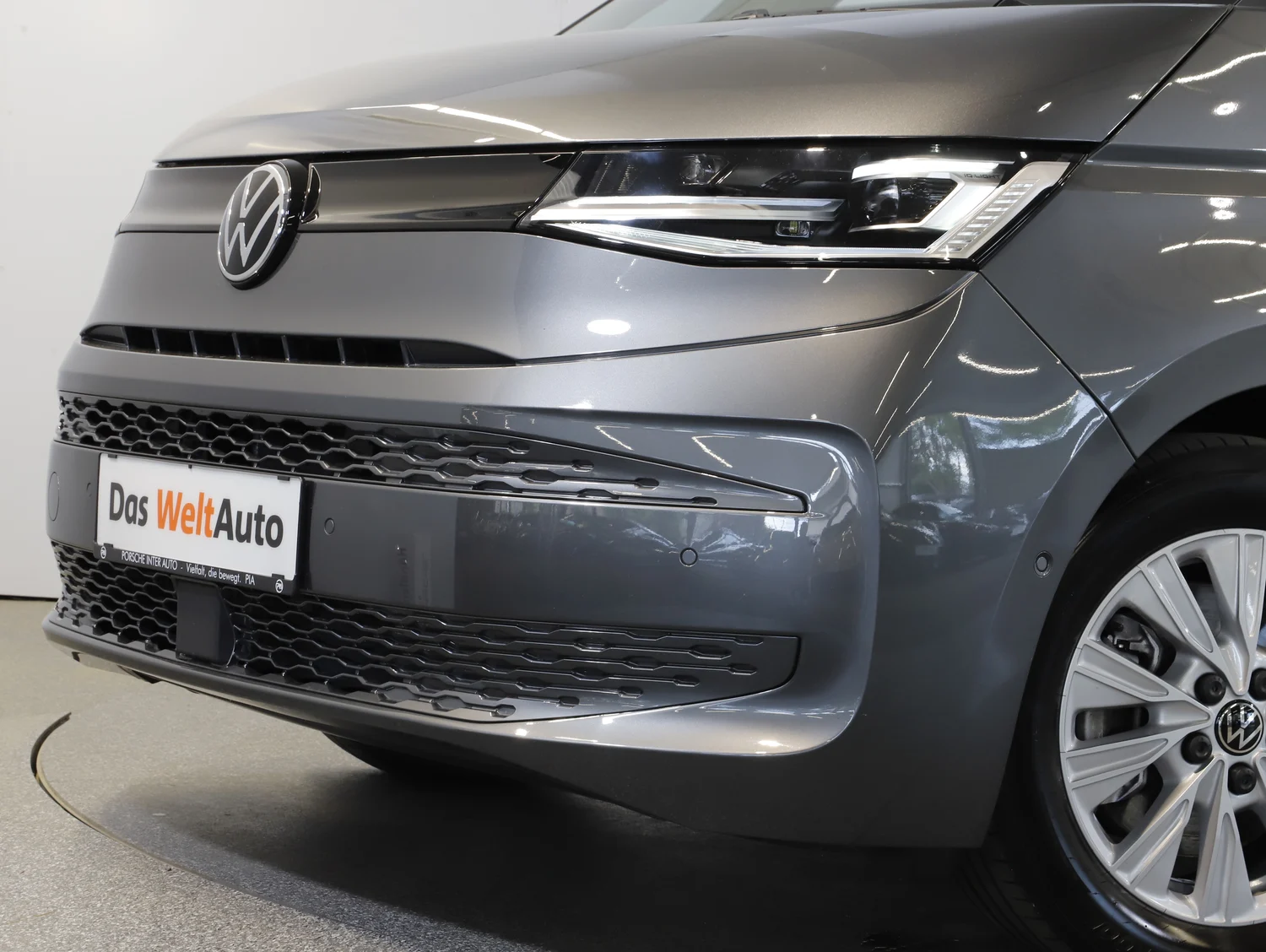 Bild eines VW Multivan Business ÜH TDI