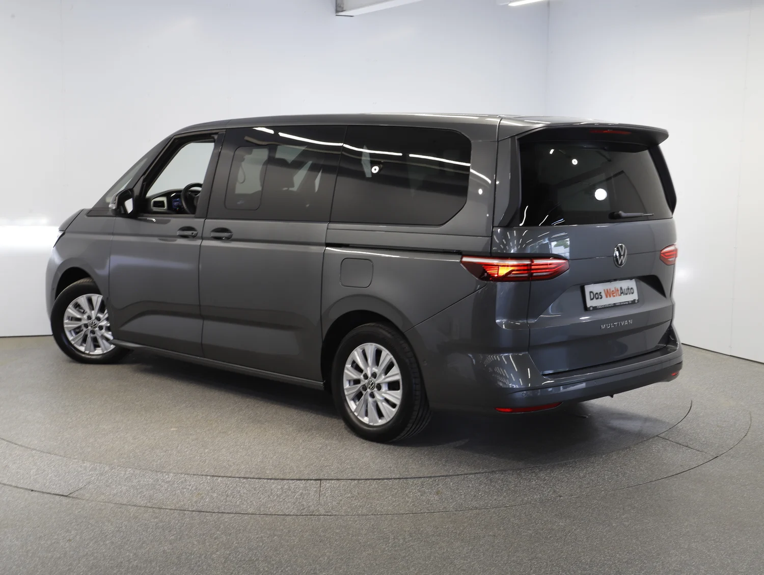 Bild eines VW Multivan Business ÜH TDI