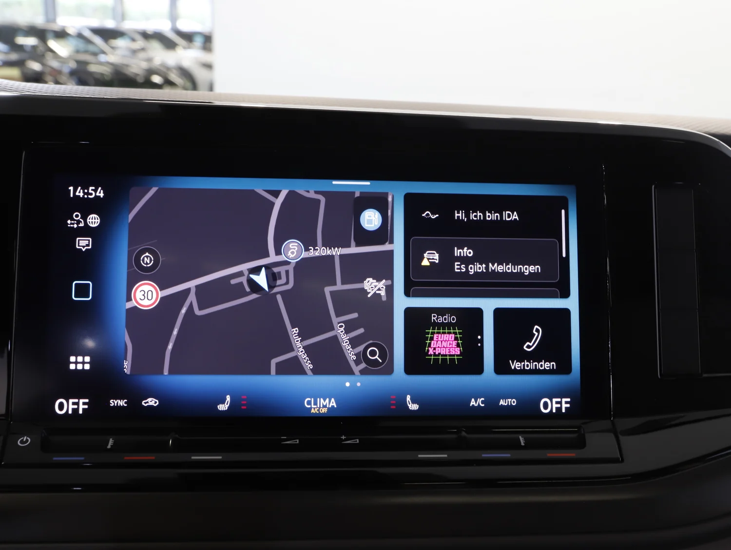 Bild eines VW Multivan Business ÜH TDI