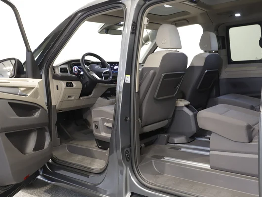 Bild eines VW Multivan Business ÜH TDI