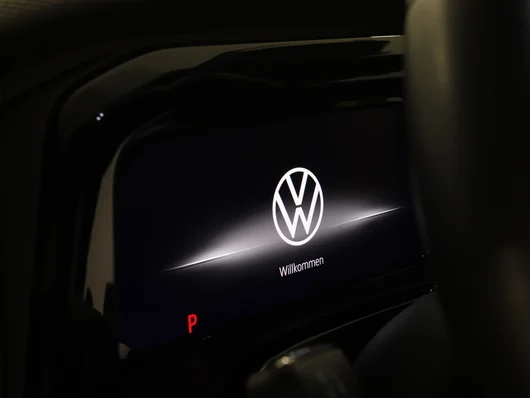 Bild eines VW Multivan Business ÜH TDI