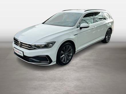 VW Passat Variant GTE