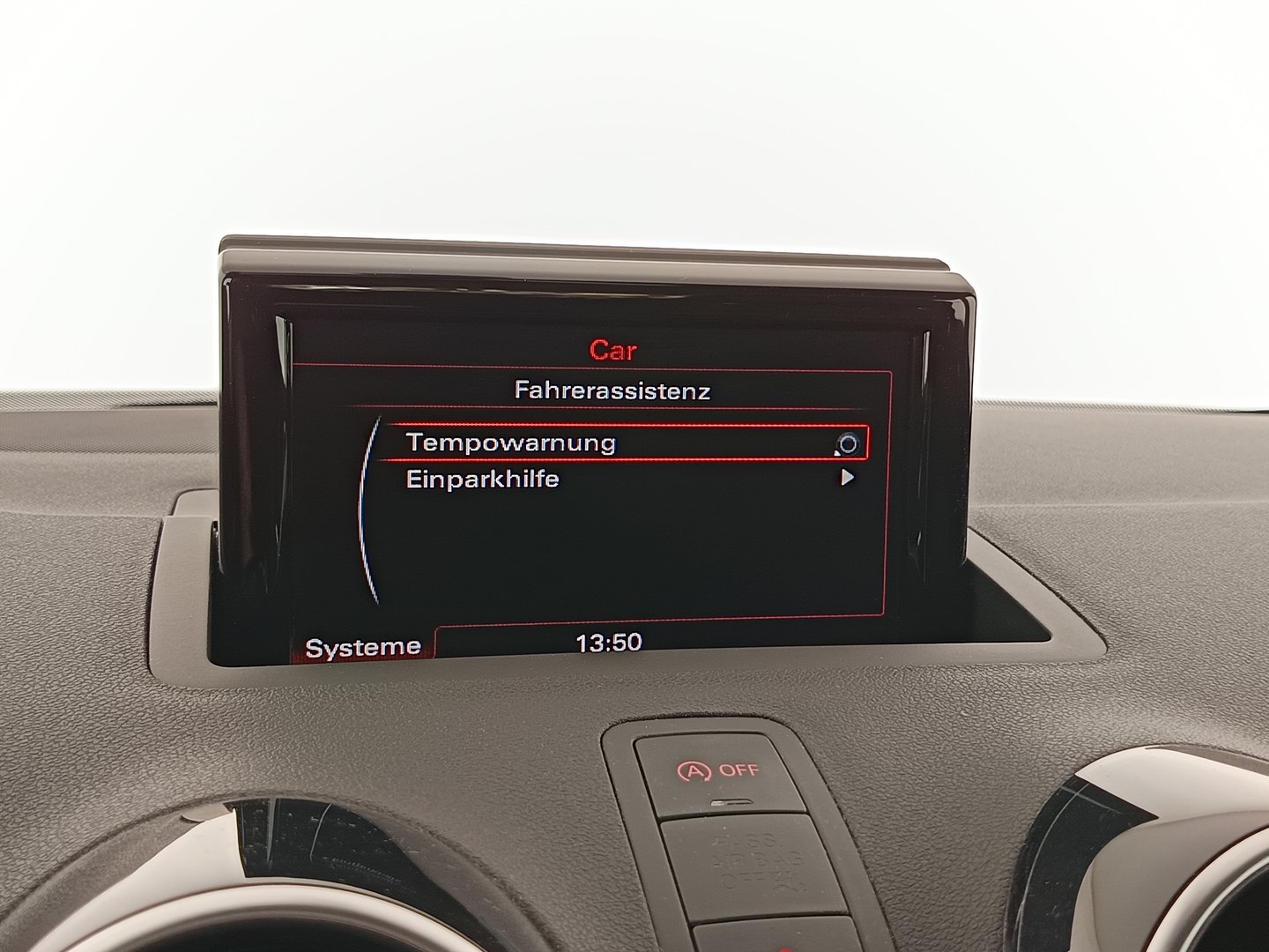 Audi A1 Sportback 1.6 TDI sport | Bild 24 von 31